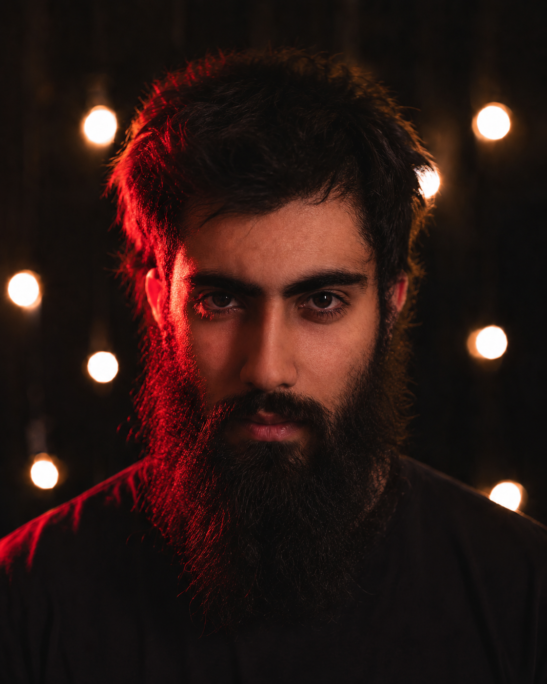 Cheveux et barbe avant la mise en beauté pour la cérémonie
